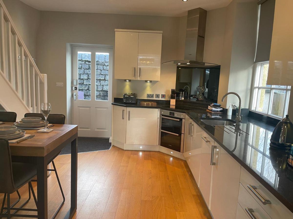 Beautiful Cottage In The Heart Of Kendal Buitenkant foto