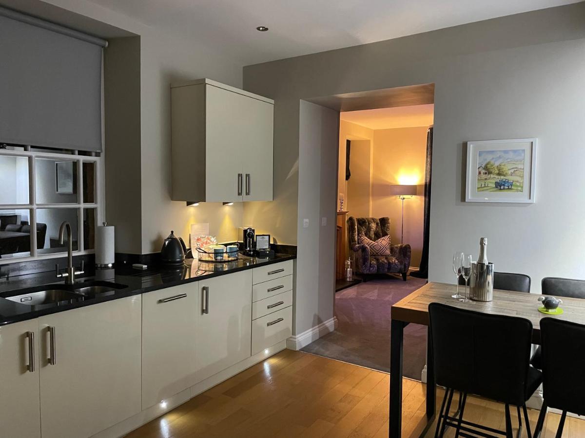 Beautiful Cottage In The Heart Of Kendal Buitenkant foto